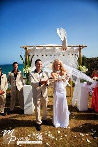 wedding photography dove release